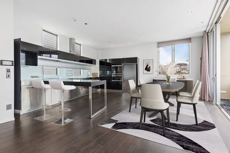 Photo of property in 2 Augustus Terrace, Parnell, Auckland, 1052