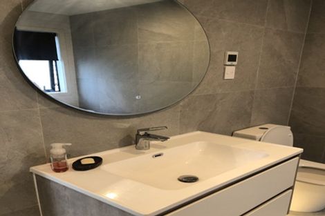 Photo of property in 15 Pohewa Road, Silverdale, 0932