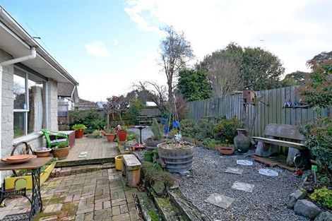 Photo of property in 2/53 Kuaka Crescent, Bromley, Christchurch, 8062