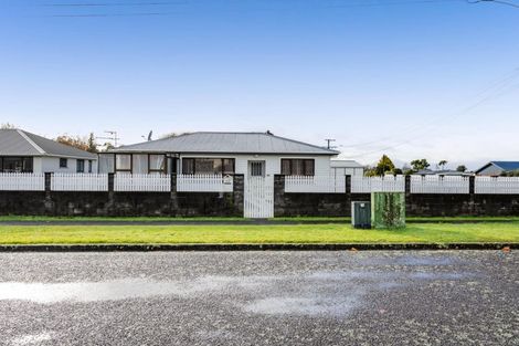 Photo of property in 102 Brecon Road, Stratford, 4332