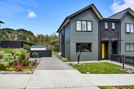 Photo of property in 6 Holystone Road, Whitby, Porirua, 5024