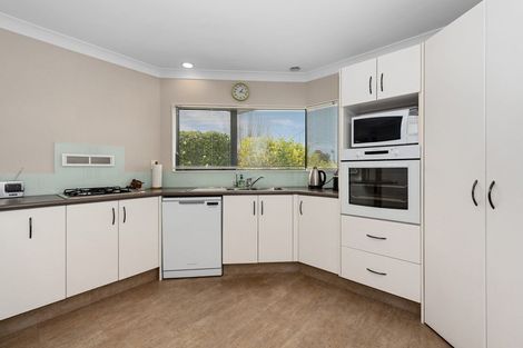 Photo of property in 3 Badminton Court, Huntington, Hamilton, 3210