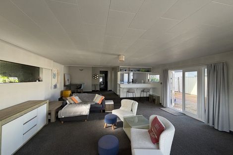 Photo of property in 5/16 Guthrie Road, Havelock North, 4130
