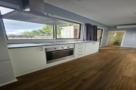 Photo of property in 10 Esperanto Road, Papatoetoe, Auckland, 2025