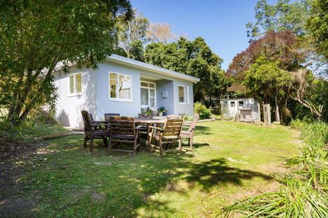 Photo of property in 10 Crescent Street, Purakaunui, Port Chalmers, 9081