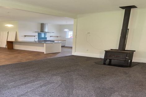 Photo of property in 1663 Opaki Kaiparoro Road, Mauriceville, Masterton, 5882