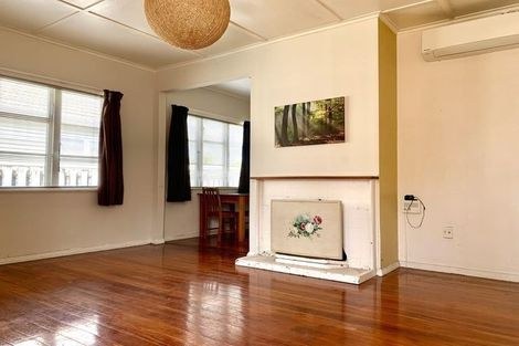 Photo of property in 50 Claude Street, Fairfield, Hamilton, 3214