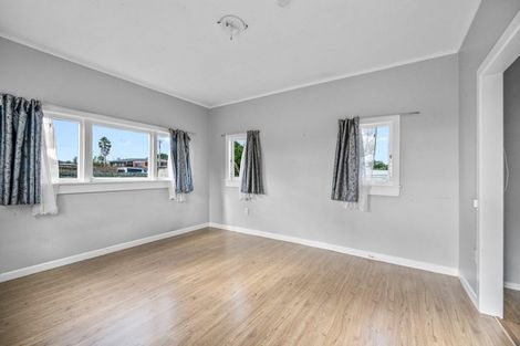 Photo of property in 1/19 Takanini Road, Takanini, 2112