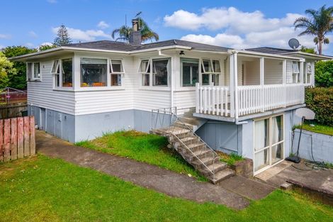 Photo of property in 81 Ennis Avenue, Pakuranga Heights, Auckland, 2010