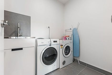 Photo of property in 5a Breeze Lane, Silverdale, 0932