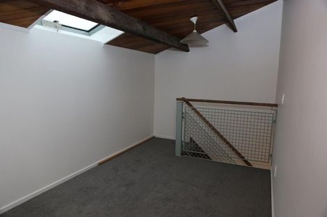 Photo of property in Metro Apartments, 13/220 Thorndon Quay, Pipitea, Wellington, 6011