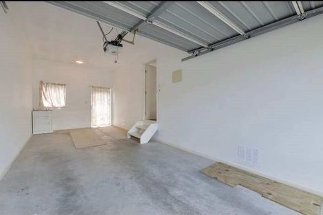 Photo of property in 710a Pakuranga Road, Howick, Auckland, 2010