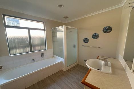 Photo of property in 117 Blake Boulevard, Papamoa Beach, Papamoa, 3118