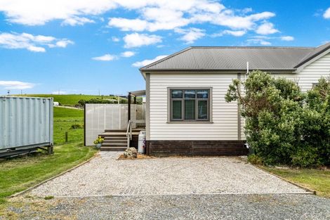 Photo of property in 2 Wood Street, Kaka Point, Balclutha, 9271