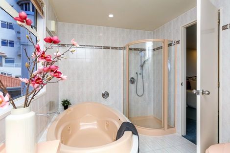 Photo of property in 14/120 Saint Aubyn Street, New Plymouth, 4310