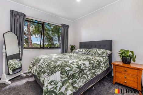 Photo of property in 2/187 Carnoustie Drive, Wattle Downs, Auckland, 2103