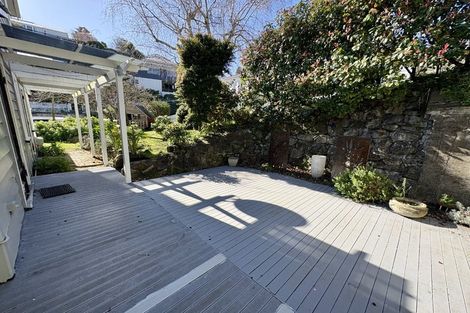 Photo of property in 31 Coote Road, Bluff Hill, Napier, 4110