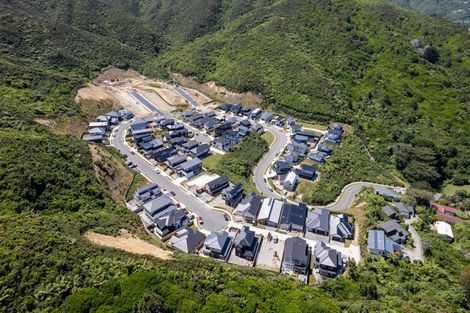 Photo of property in 131 Silverstream Road, Crofton Downs, Wellington, 6035