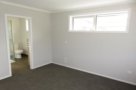 Photo of property in 102 Melksham Drive, Churton Park, Wellington, 6037