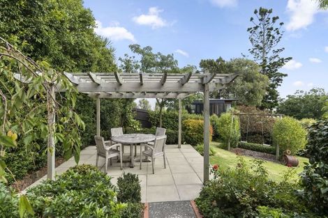 Photo of property in 4/29 Pupuke Road, Takapuna, Auckland, 0622