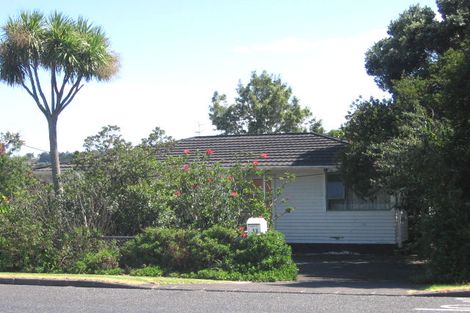 Photo of property in 33 Manuka Road, Bayview, Auckland, 0629