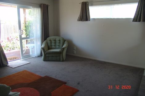 Photo of property in 62 Farquhars Road, Redwood, Christchurch, 8051
