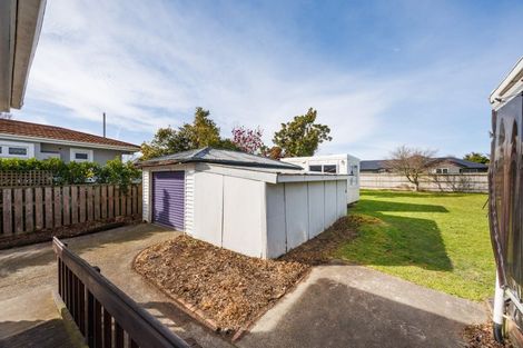 Photo of property in 19 East Street, Feilding, 4702