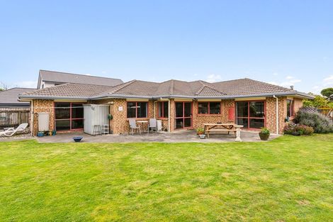 Photo of property in 15 San Priamo Place, Paraparaumu Beach, Paraparaumu, 5032