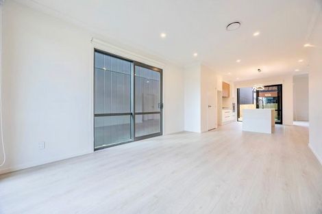 Photo of property in 13 Murray Grey Lane, Karaka, 2580