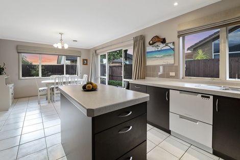 Photo of property in 9 Rota Close, Papamoa Beach, Papamoa, 3118