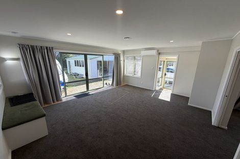 Photo of property in 70 Whincops Road, Halswell, Christchurch, 8025