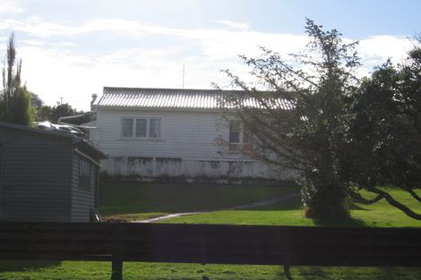 Photo of property in 52 Hauraki Road, Leigh, Warkworth, 0985