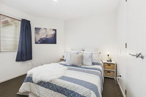Photo of property in Winslow Apartments, 12/2 Ohiro Road, Aro Valley, Wellington, 6021