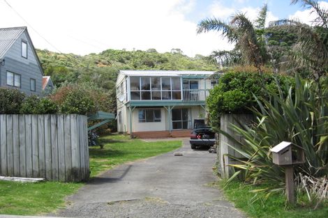 Photo of property in 15 Edwin Mitchelson Road, Muriwai, Waimauku, 0881