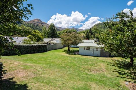 Photo of property in 14 Caernarvon Street, Arrowtown, 9302
