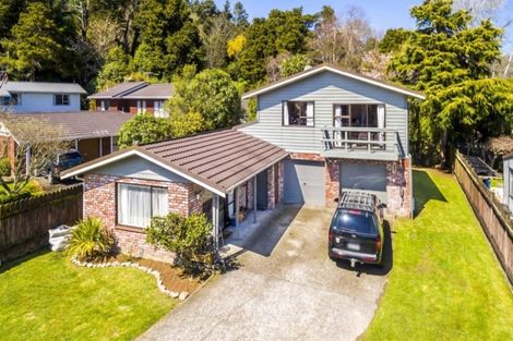 Photo of property in 10 Johnswood Grove, Clouston Park, Upper Hutt, 5018