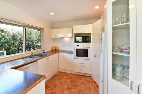 Photo of property in 2/25 Little Barrier Avenue, Manly, Whangaparaoa, 0930