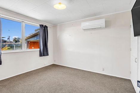 Photo of property in 556b Queen Street East, Levin, 5510