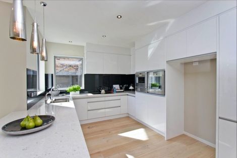 Photo of property in 479b Point Chevalier Road, Point Chevalier, Auckland, 1022