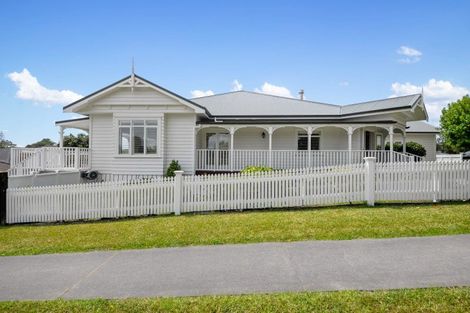 Photo of property in 7 George Street, Riverhead, 0820