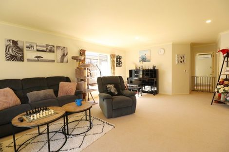 Photo of property in 8 Grosvenor Place, Rototuna, Hamilton, 3210