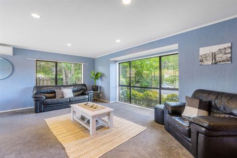 Photo of property in 13 Seneca Court, Golflands, Auckland, 2013