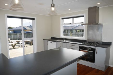 Photo of property in 66 Makarini Street, Paraparaumu, 5032