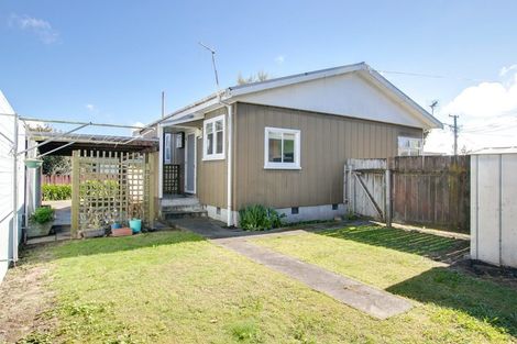 Photo of property in 406 Frederick Street West, Mahora, Hastings, 4120