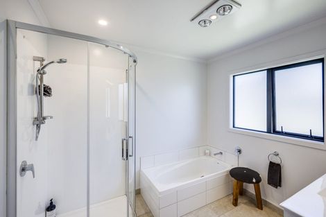 Photo of property in 39a Merton Crescent, Pirimai, Napier, 4112