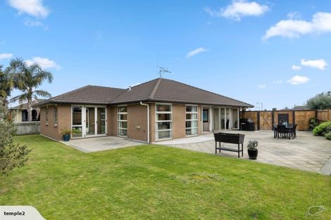 Photo of property in 12 Evelyn Place, Papamoa Beach, Papamoa, 3118