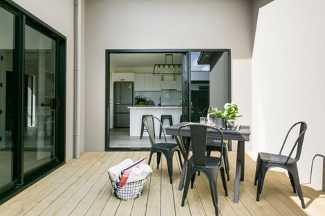 Photo of property in 11 Hurunui Drive, Te Awa, Napier, 4110