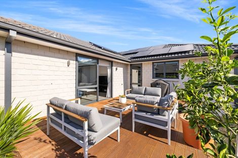 Photo of property in 6 Blacklock Road, Pyes Pa, Tauranga, 3112