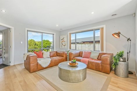 Photo of property in 75 Aotea Drive, Aotea, Porirua, 5024