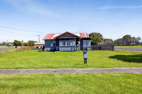 Photo of property in 13 Suffolk Street, Patea, 4520